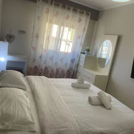 3 Bedroom Apartment Tirana Exterior foto